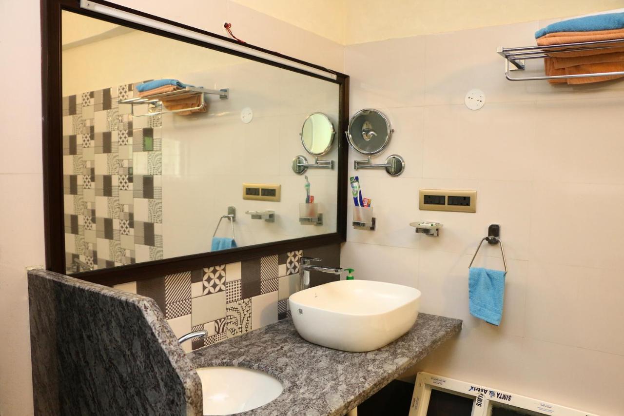 Вілла Penthouse 2Bhk With Bathtub And Terrace Пудучеррі Екстер'єр фото